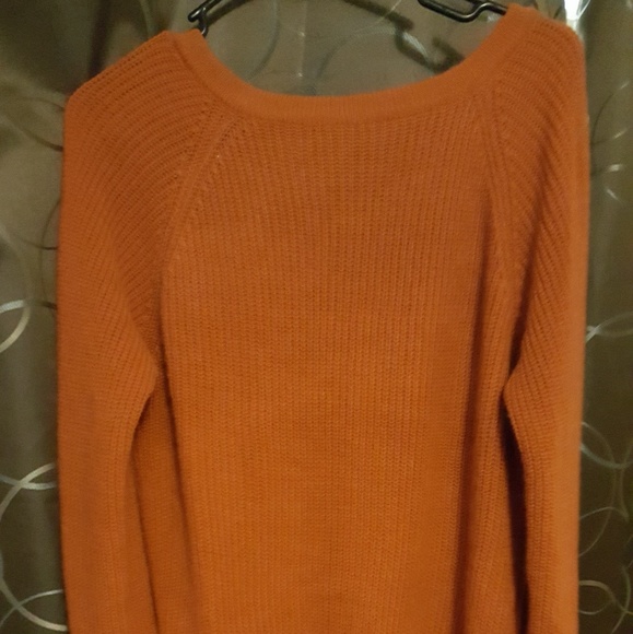 Sweater - Picture 3 of 3